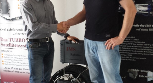 Damien O’Connor (O’C Mechanical Services) receives training from IMS Robotics