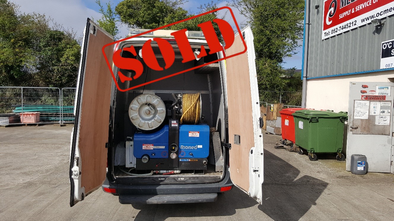 ON HIRE  2012 VAN PACK (XRP)  ON HIRE